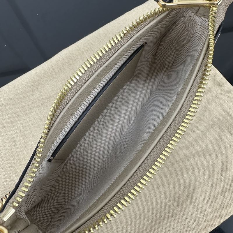 Gucci Hobo Bags